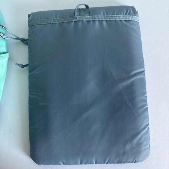 Patagonia Atom Tote Pack 20L Teal One Size Travel School Daypack Laptop READ - Picture 9 of 11